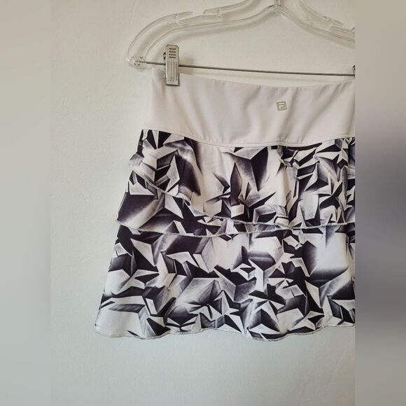 FILA Skort Mini Skirt Tennis Golf With Shorts White Black Sporty Preppy Medium - Picture 8 of 9